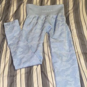 Size extra small. Nvgtn. Blue camouflage leggings